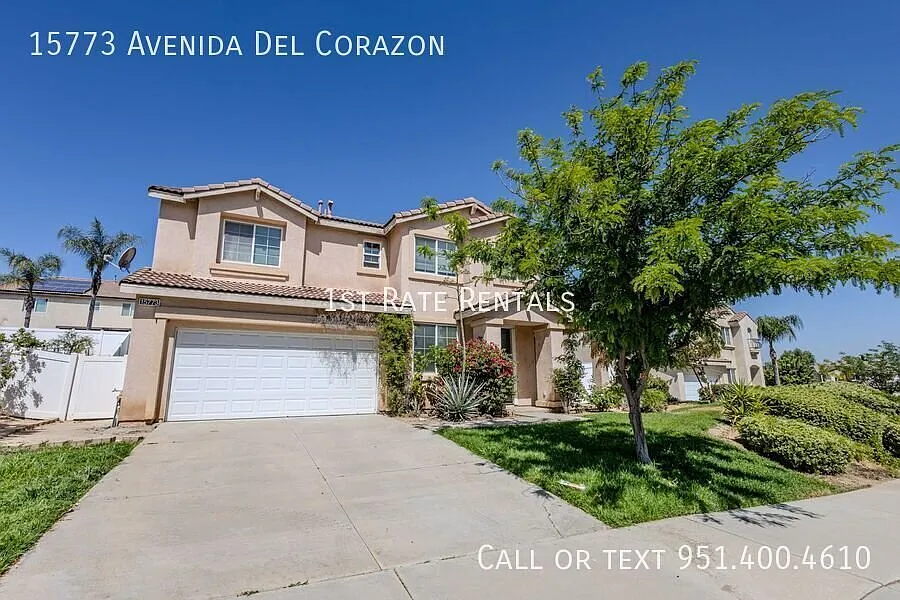 15773 Avenida Del Corazon