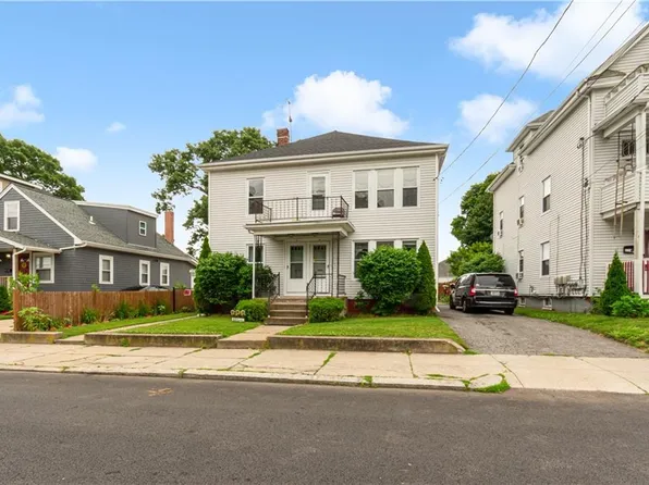 85 Bucklin St, Pawtucket, RI 02861