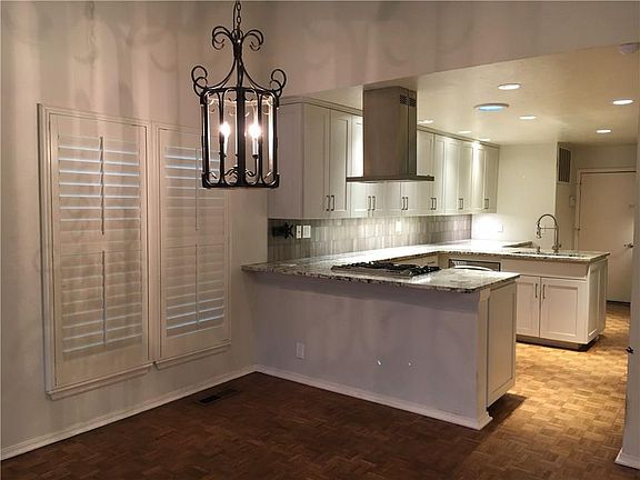 4th image of 11348 Benttree Cir