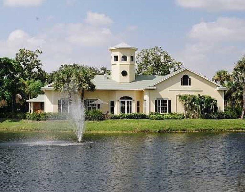 1st image of 1014 Meadows Cir