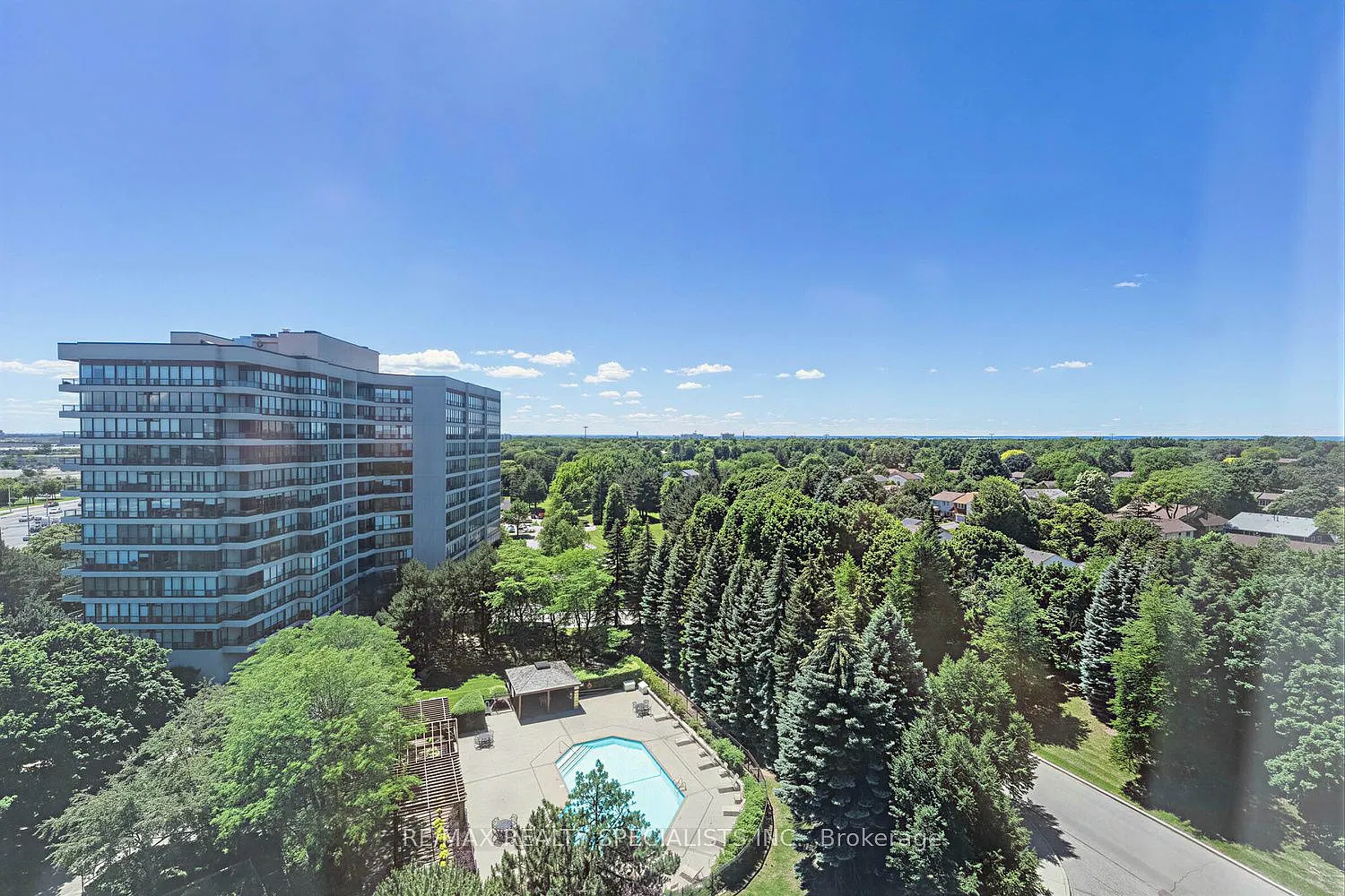 2 bed, $2,500 — Photo 3