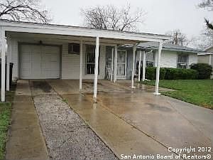 3rd image of 251 Harcourt Ave