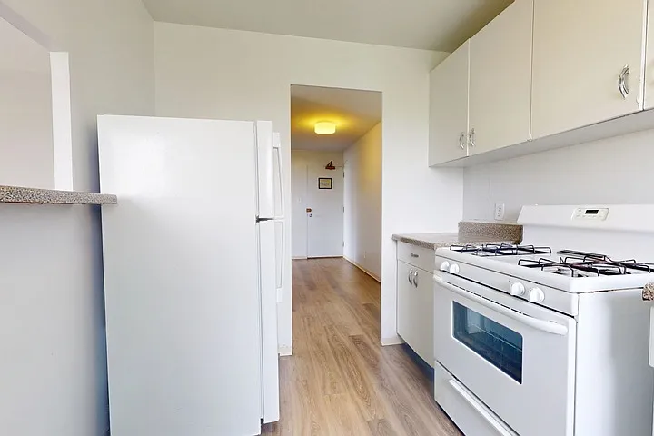 Lake Meadows Apartments — Photo 274