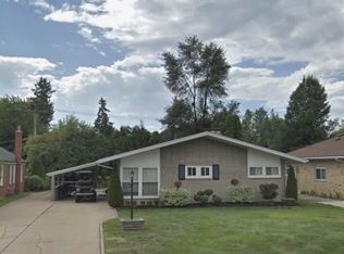 16206 Toulouse Ave, Fraser, MI 48026