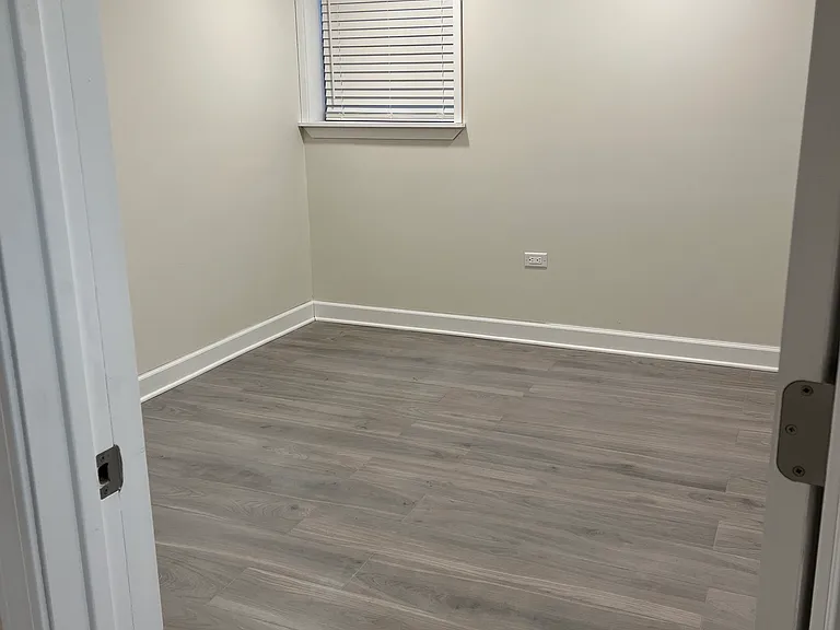 5150 Carol St #1G — Photo 2