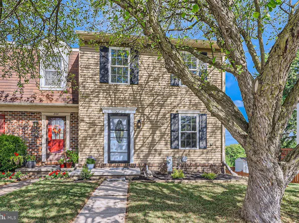 206 Alymer Ct, Westminster, MD 21157