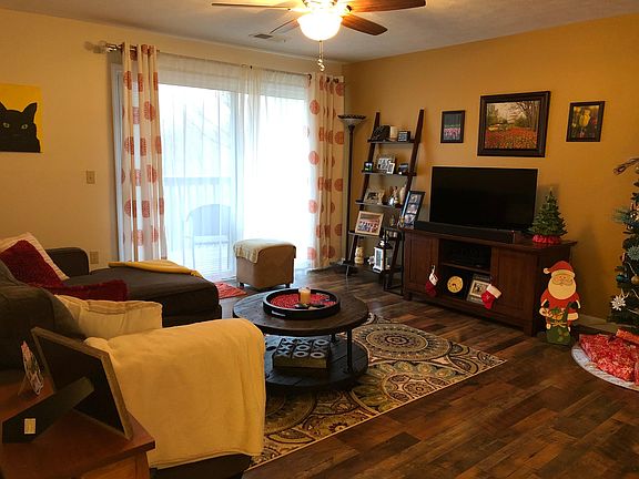 5th image of 7470 Shawnee Ln APT 169