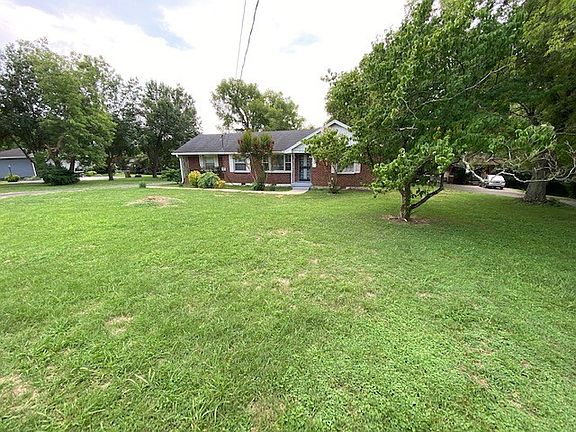 2nd image of 417 Norman Dr