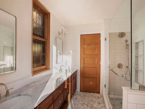 4 Hamilton Terrace image 6 of 8