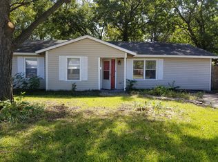 908 Newsom Rd, Mesquite, TX 75149