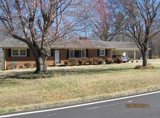 5410 Eastcrest Rd, Mc Leansville, NC 27301