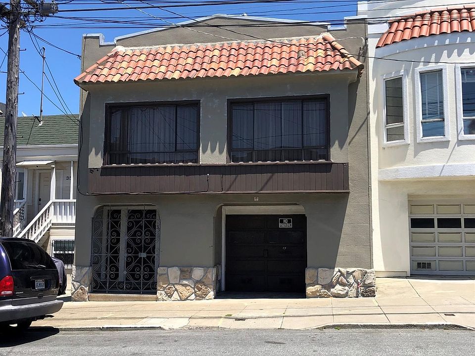 1st image of 39 Girard St