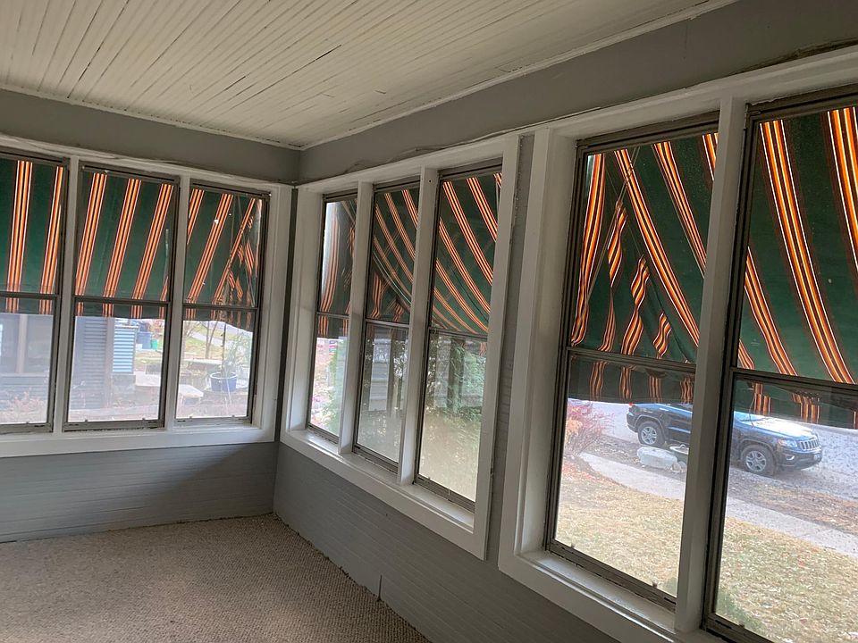 Unit has a private, enclosed 3 Season porch perfect for entertaining or relaxing.
