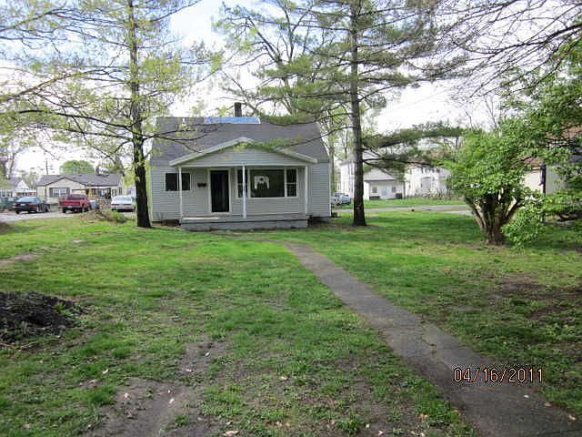 1st image of 135 Whittaker Ave
