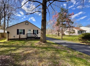 36321 S Riverview Dr, Eastlake, OH 44095