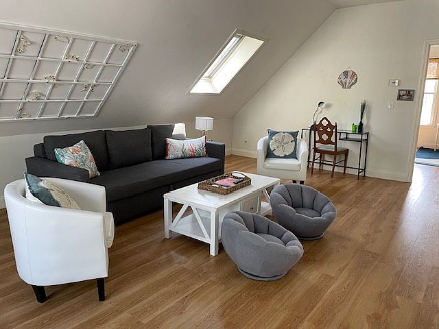 top floor living room