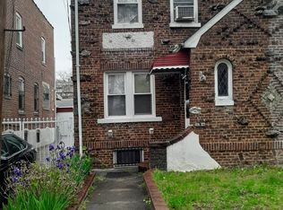 88-21 208th St #1A, Queens Village, NY 11427