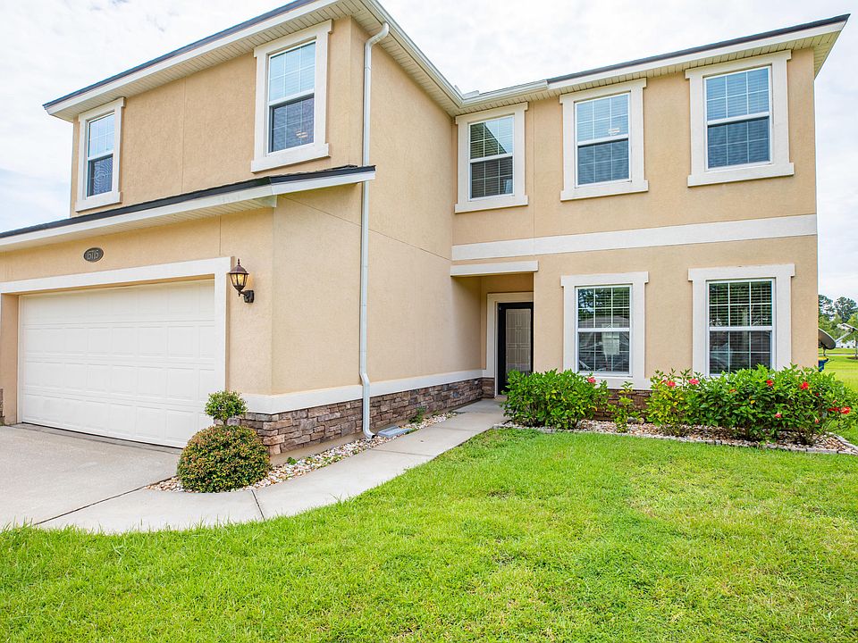1st image of 15715 Canoe Creek Dr