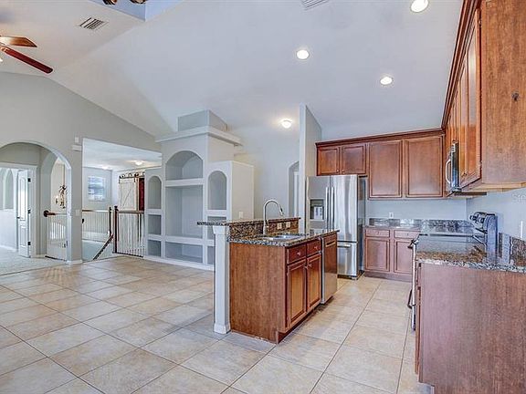 3rd image of 6036 Fishhawk Crossing Blvd