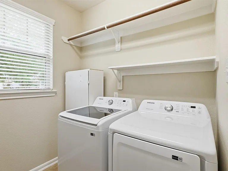 11306 Misty Willow Ln — Photo 20