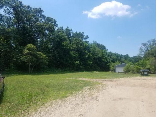 Gun Lake Mi Real Estate 34 Homes For Sale Zillow