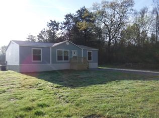 98 Ball Park Rd, Siler City, NC 27344