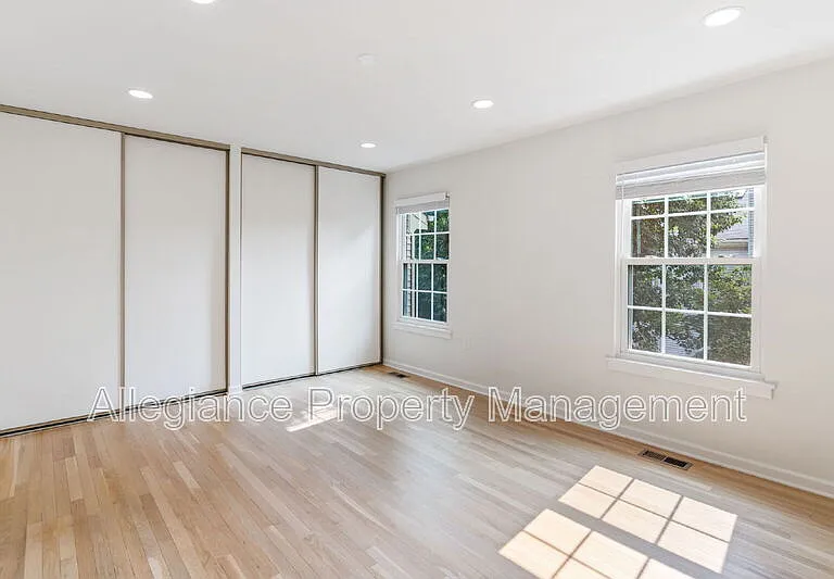 6630 Medinah Ln — Photo 12