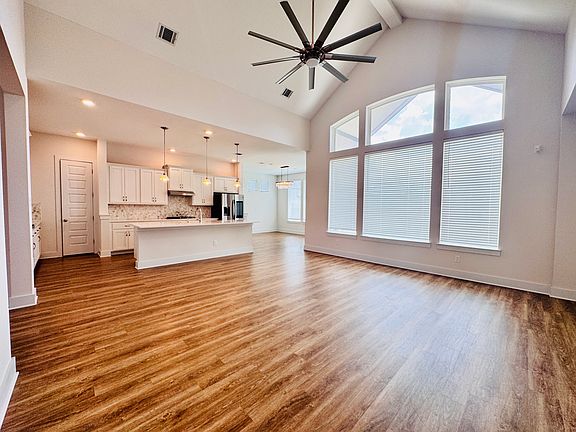 4th image of 2605 Brushwood Mdw