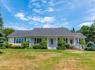 4 Linden Ct, West Hants, NS B0P1L0