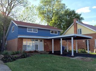 8364 S Kenwood Ave, Chicago, IL