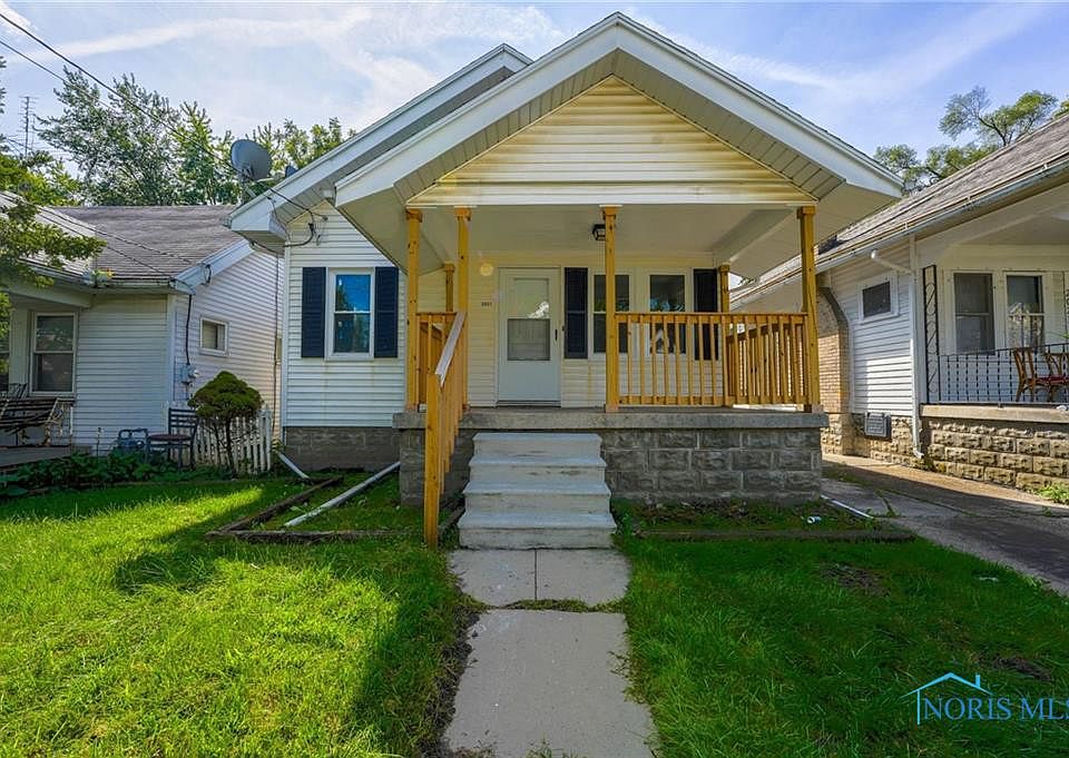 1st image of 2021 Berkshire Pl