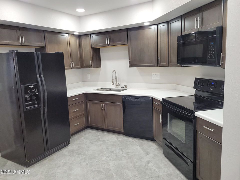 1st image of 7354 N 44th Dr