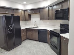 7354 N 44th Dr, Glendale, AZ 85301