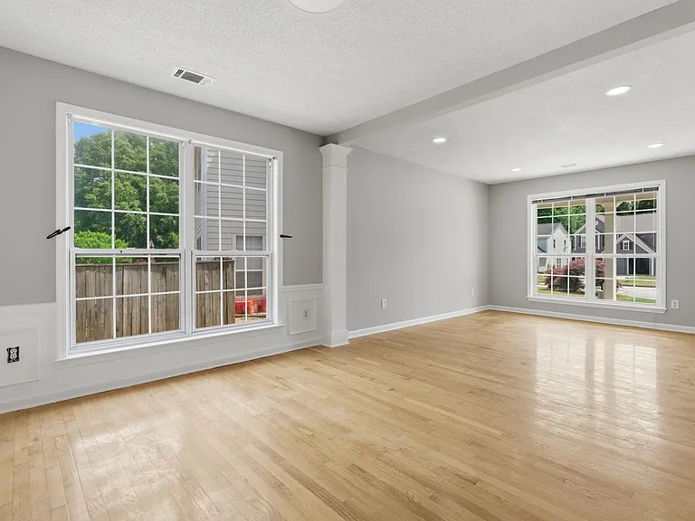 2533 Boxbourne Ct SE — Photo 34