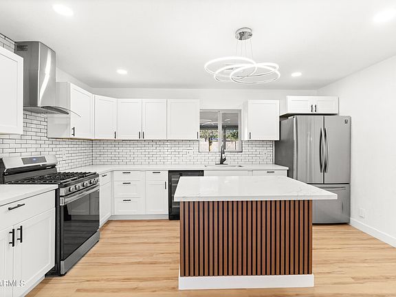 5th image of 12655 N 32ND Avenue