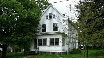 1st image of 180 Queens Jct