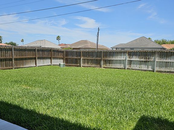 4th image of 1614 Isra Dr