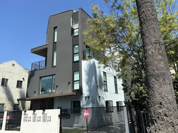 1221 W 36th St #6, Los Angeles, CA 90007