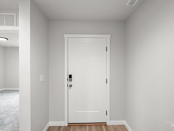 2nd image of 1609 Sunday Riv