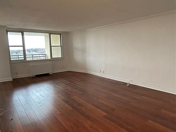 3rd image of 2200 Central Road #9W