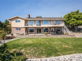 1030 Westmorland Dr, Wenatchee, WA 98801