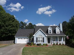 725 Tribble Gates Ct, Loganville, GA