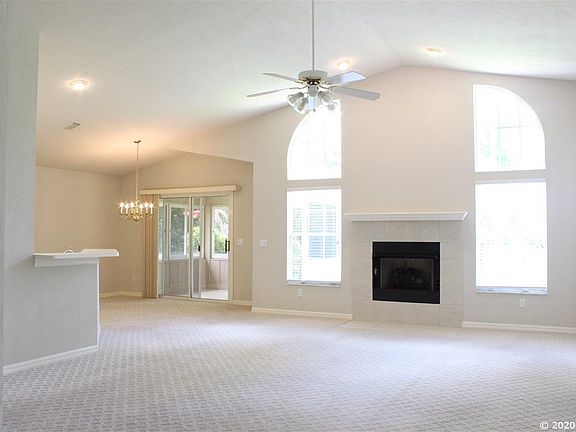 4th image of 3654 NW 64th Ln