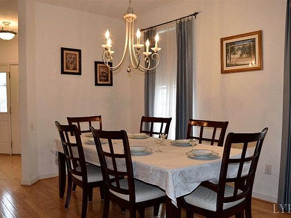5th image of 309 Paulette Cir