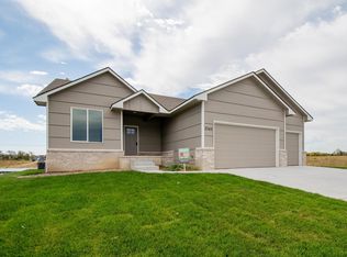 2745 E Ironstone St, Wichita, KS 67219