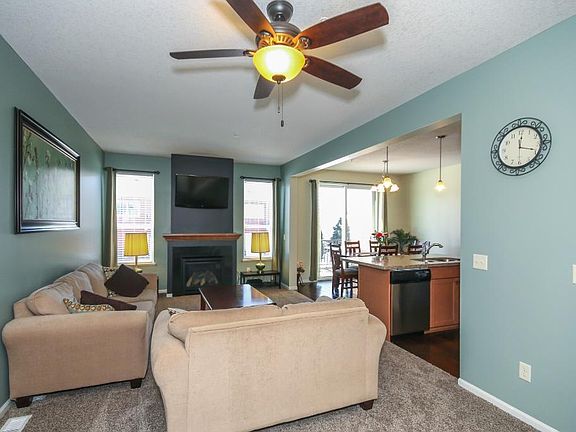 2nd image of 3093 Countryside Bay Unit C