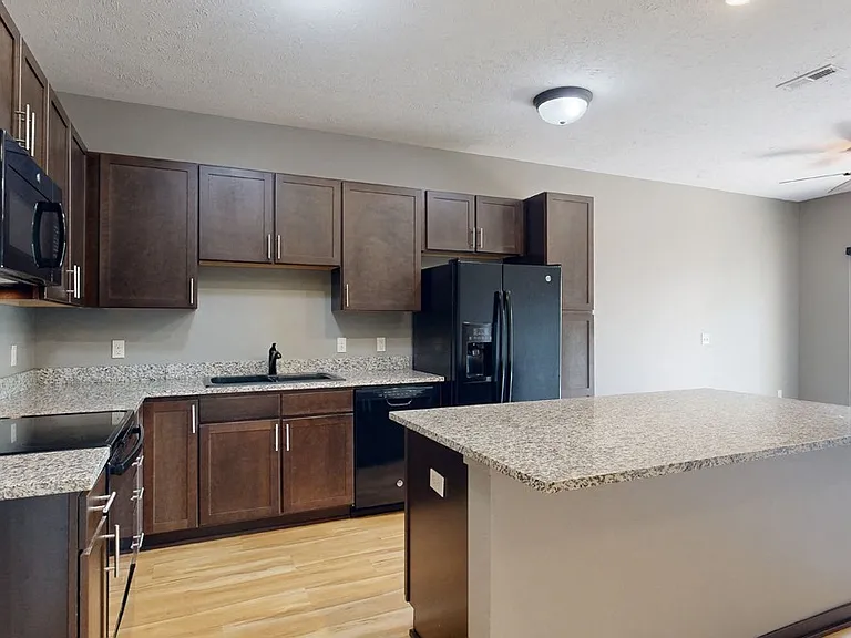 Villas of Omaha at Butler Ridge — Photo 63