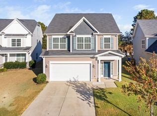 1316 Forest Fern Ln, Fuquay Varina, NC 27526