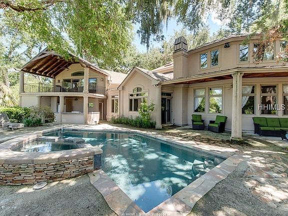 2nd image of 21 Margarita Ct