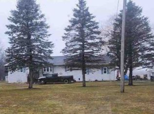 7476 Hall Rd, Bellevue, MI 49021